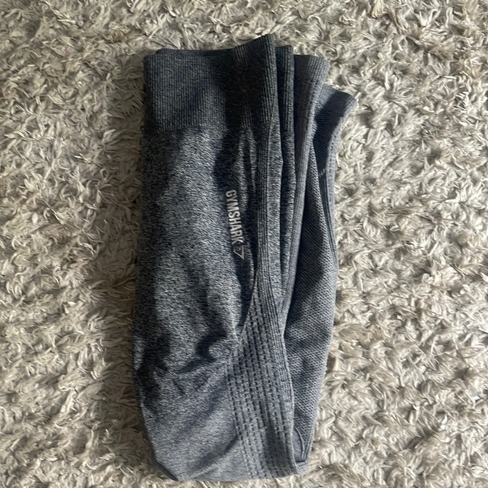 Gymshark grey leggings size small. No tags